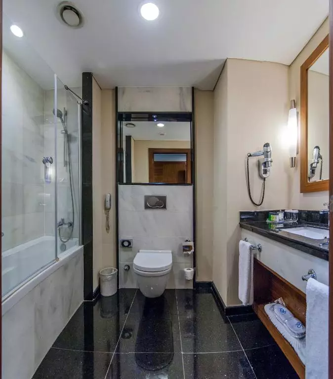 هتل ددمان قونیه اند کانوکشن سنتر